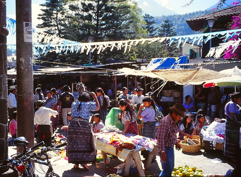 Antigua, Mercato