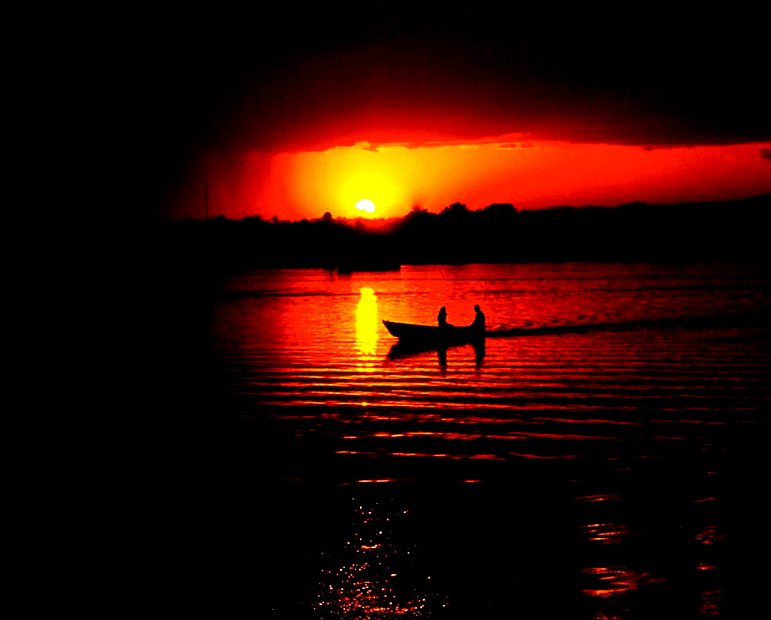 Tramonto sul Lago Peten Itza